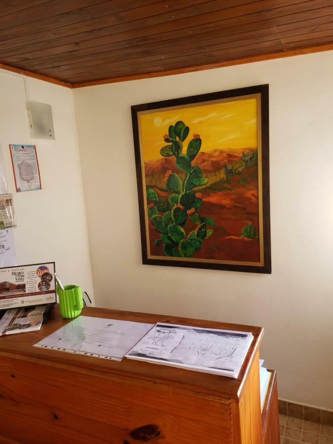 Casa Cactus Cafayate Hotel ภายนอก รูปภาพ